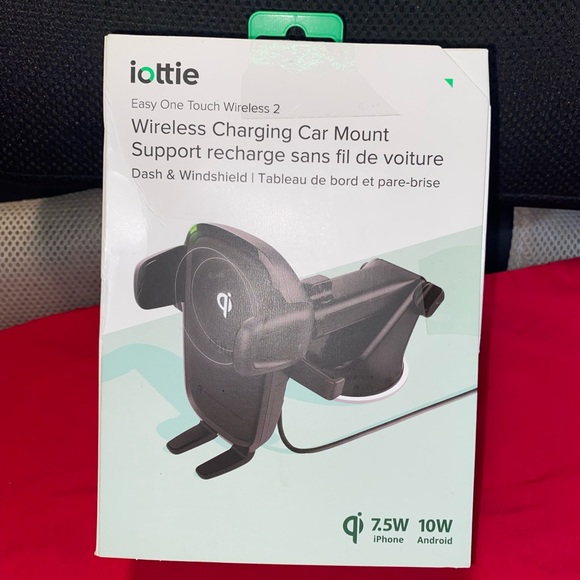 Brand new iottie wireless charging car mount for cell phones - Picture 1 of 3